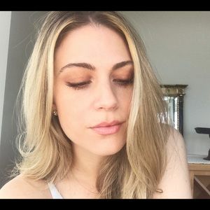 Meet your Posher, Justine